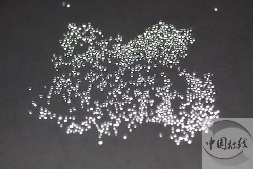维西金属表面处理厂喷砂玻璃微珠清理